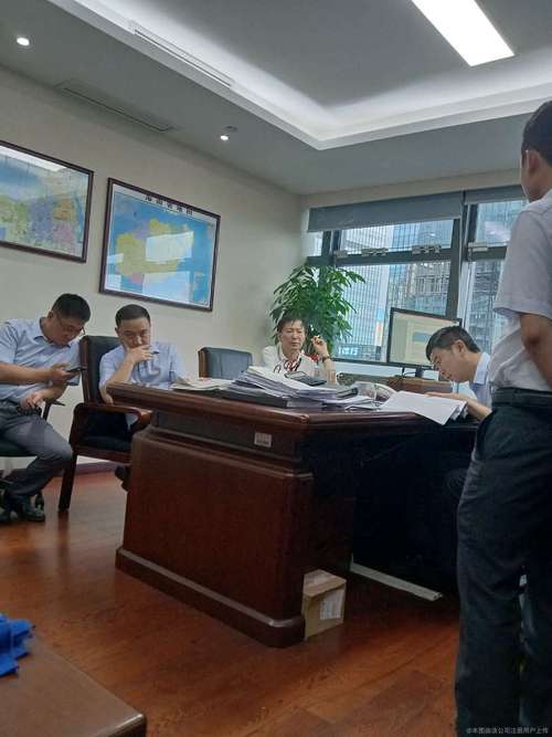 公司相册公司是一家注册一个亿的民营担保公司 主要从事三农业务担保